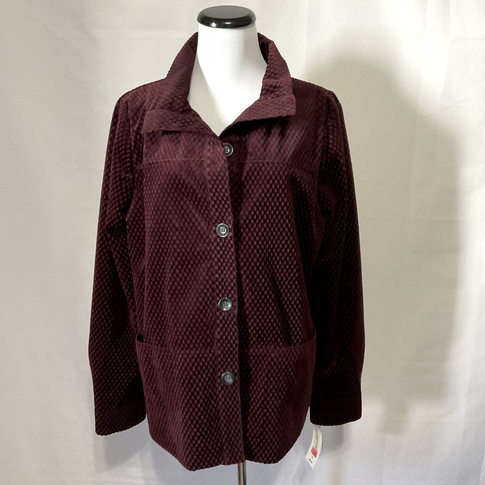Allison Daley maroon light weight jacket NWT Size 12 button front with pockets